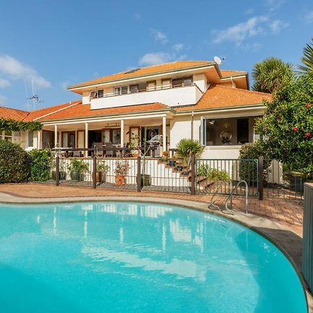 Grange Harbour View B&B Тауранга Экстерьер фото
